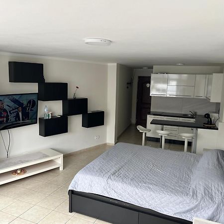 Studio Los Cristianos Beach מראה חיצוני תמונה